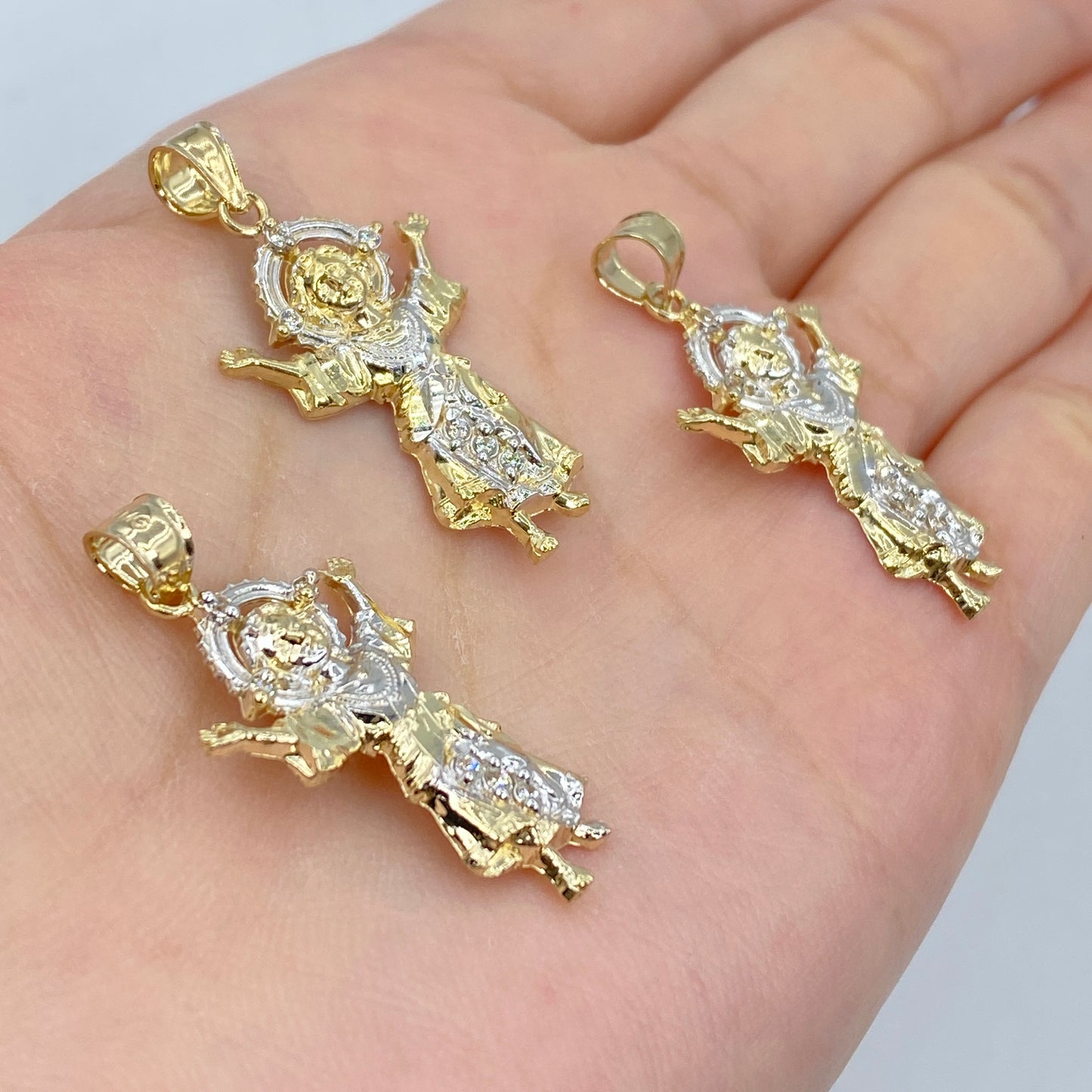 10K Baby Jesus Pendant
