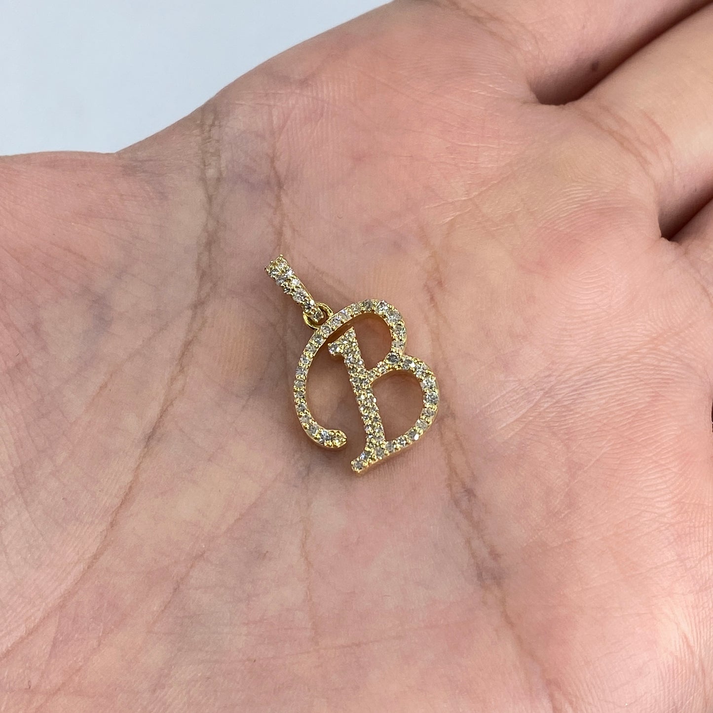 10K Cursive B Initial Diamond Pendant