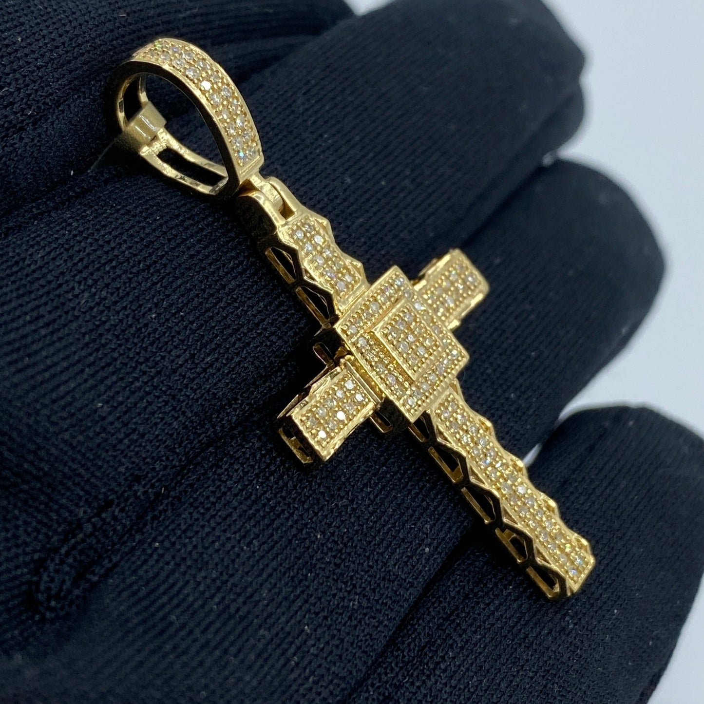 10K Square Budded Cross Diamond Pendant