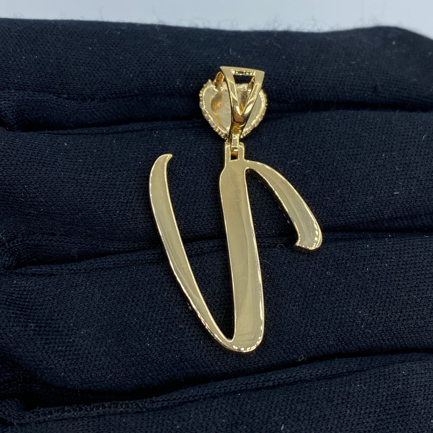 14K Initial V Script Heart Diamond Pendant