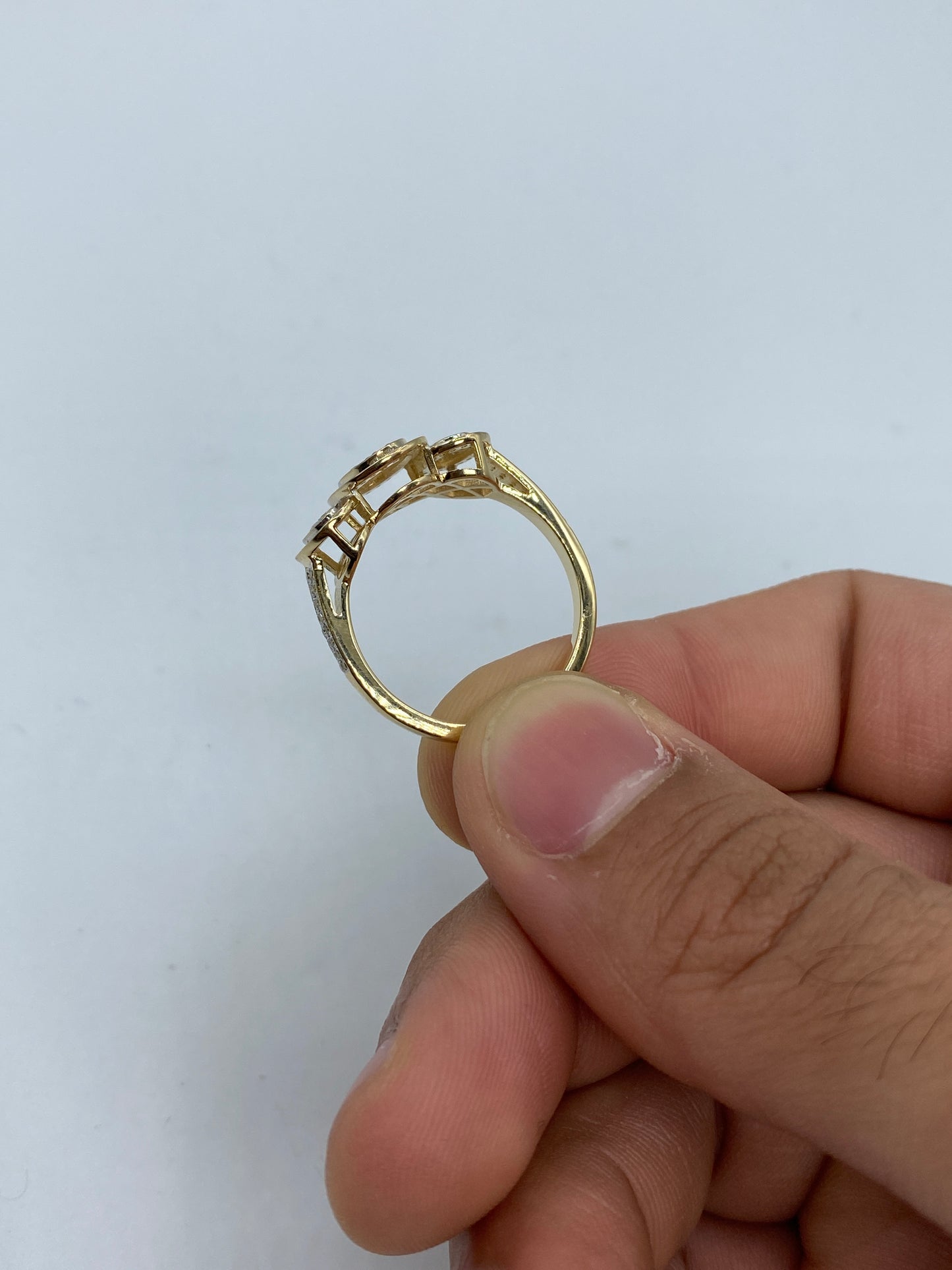 14K Tri-stone Oval Shape Diamond Engagement Ring