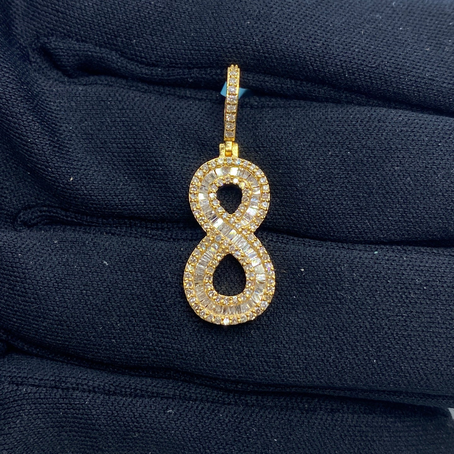 14k Number 8 Diamond Baguette Pendant