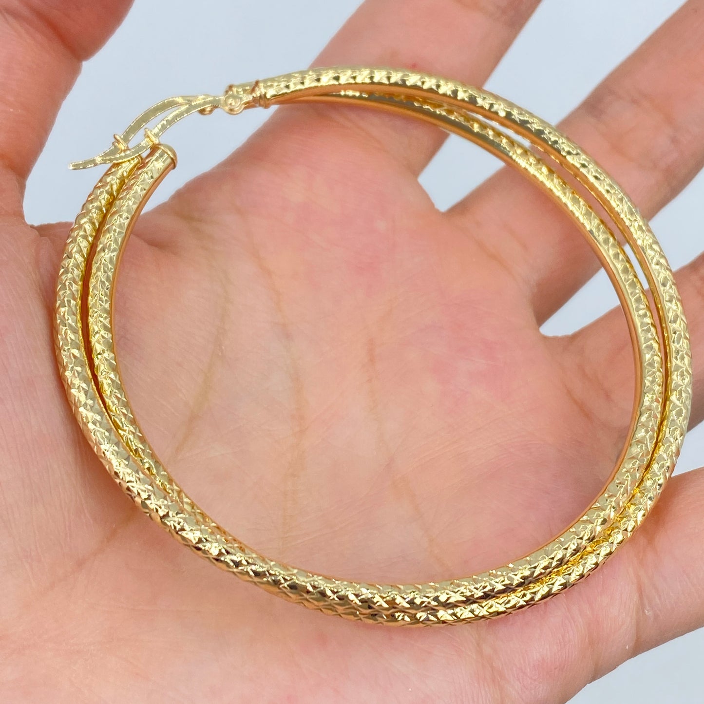 14K Alligator Diamond-Cut Textured Gold Hoop Earrings 3.5MM