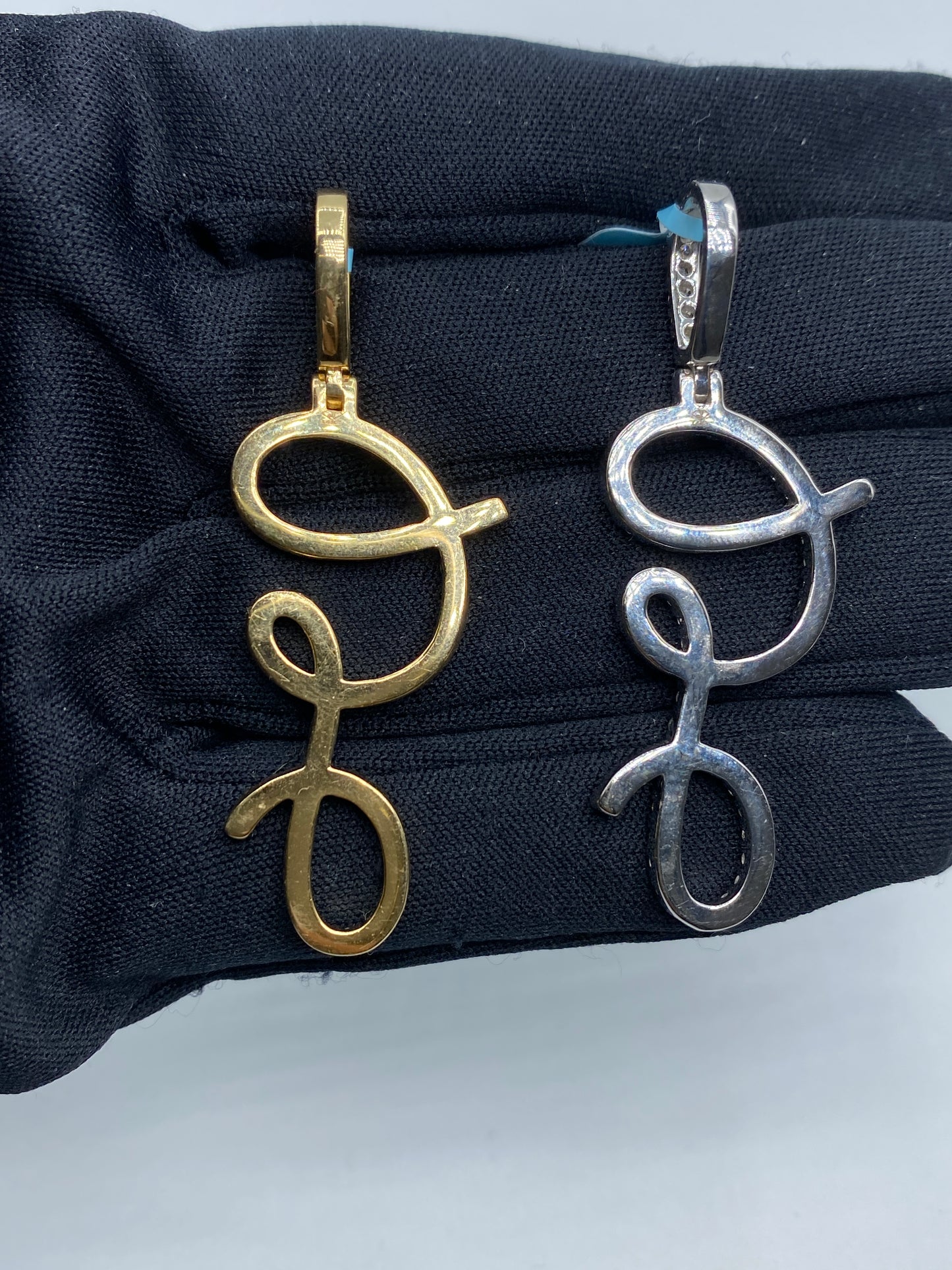 14k Initial G Large Script Pendant