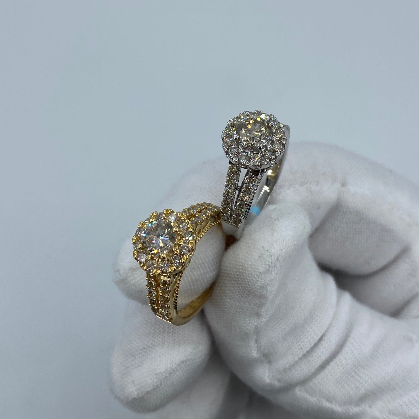 14K Round Large Center Stone Diamond Engagement Ring