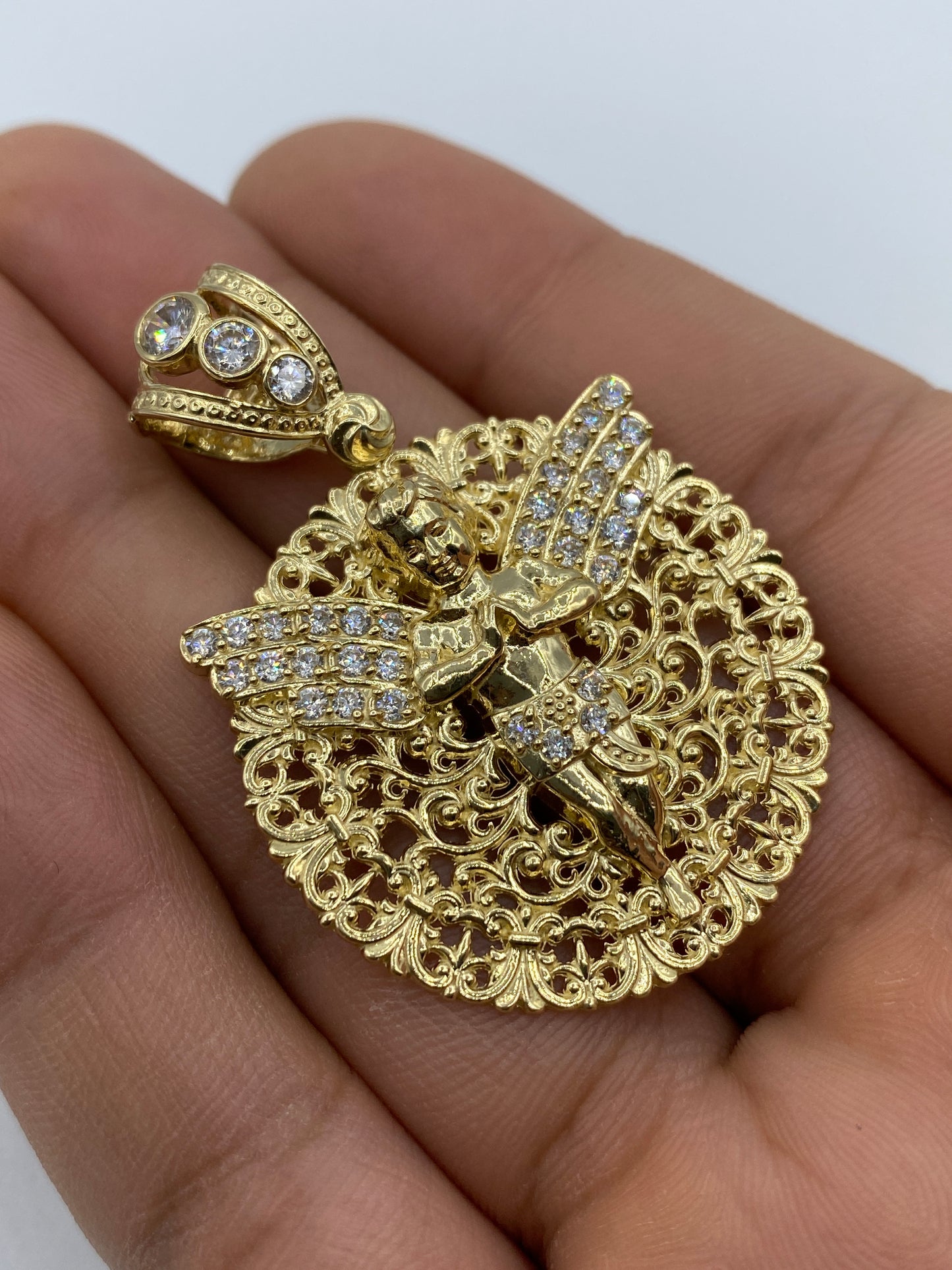 14K Baby Angel Round Medallion Pendant