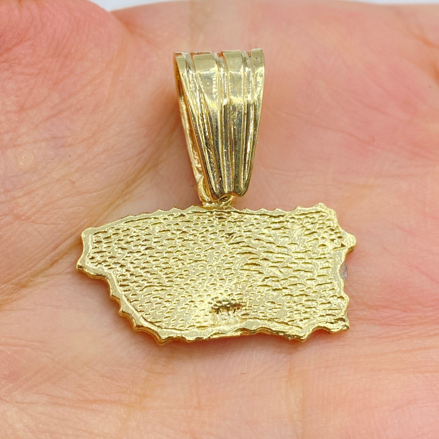 10K Pride of Puerto Rico Flag Pendant