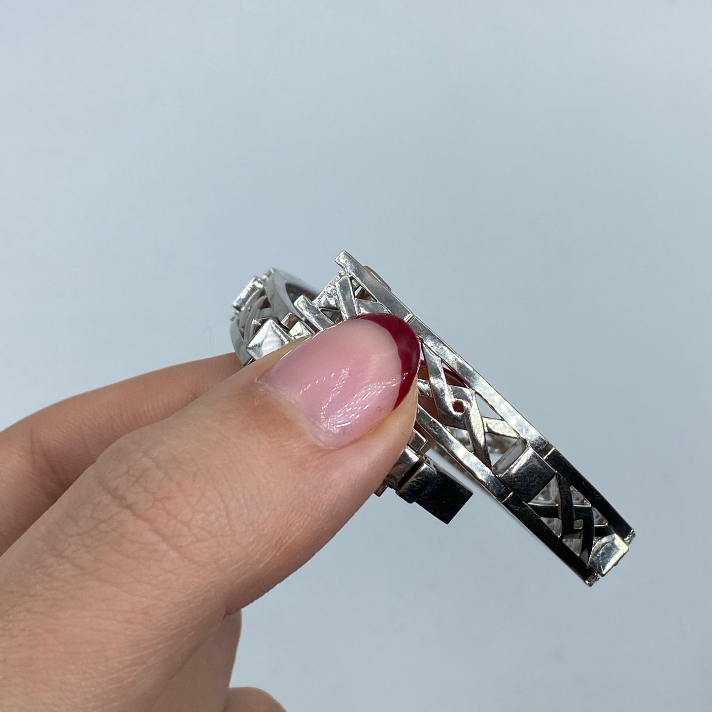18K Knot Diamond Bracelet