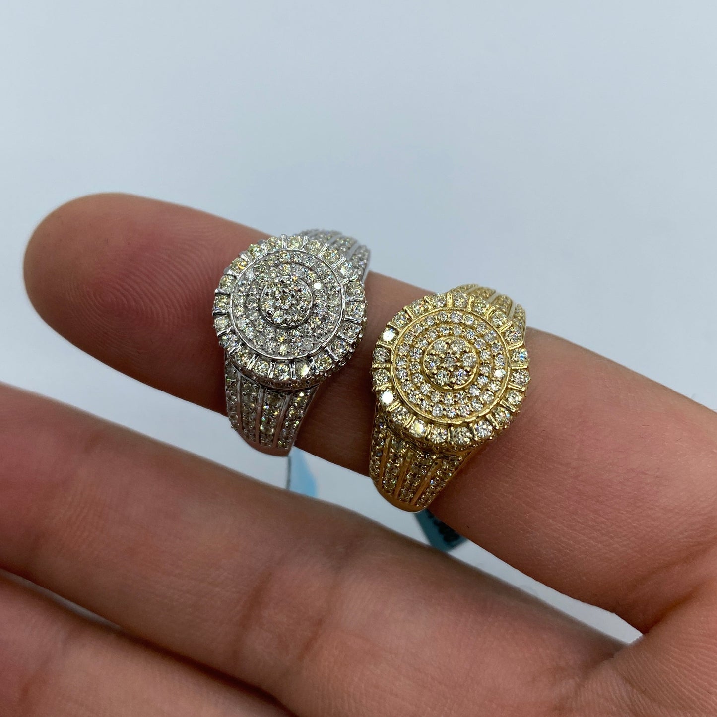 14K Petite Circle Wave Diamond Ring