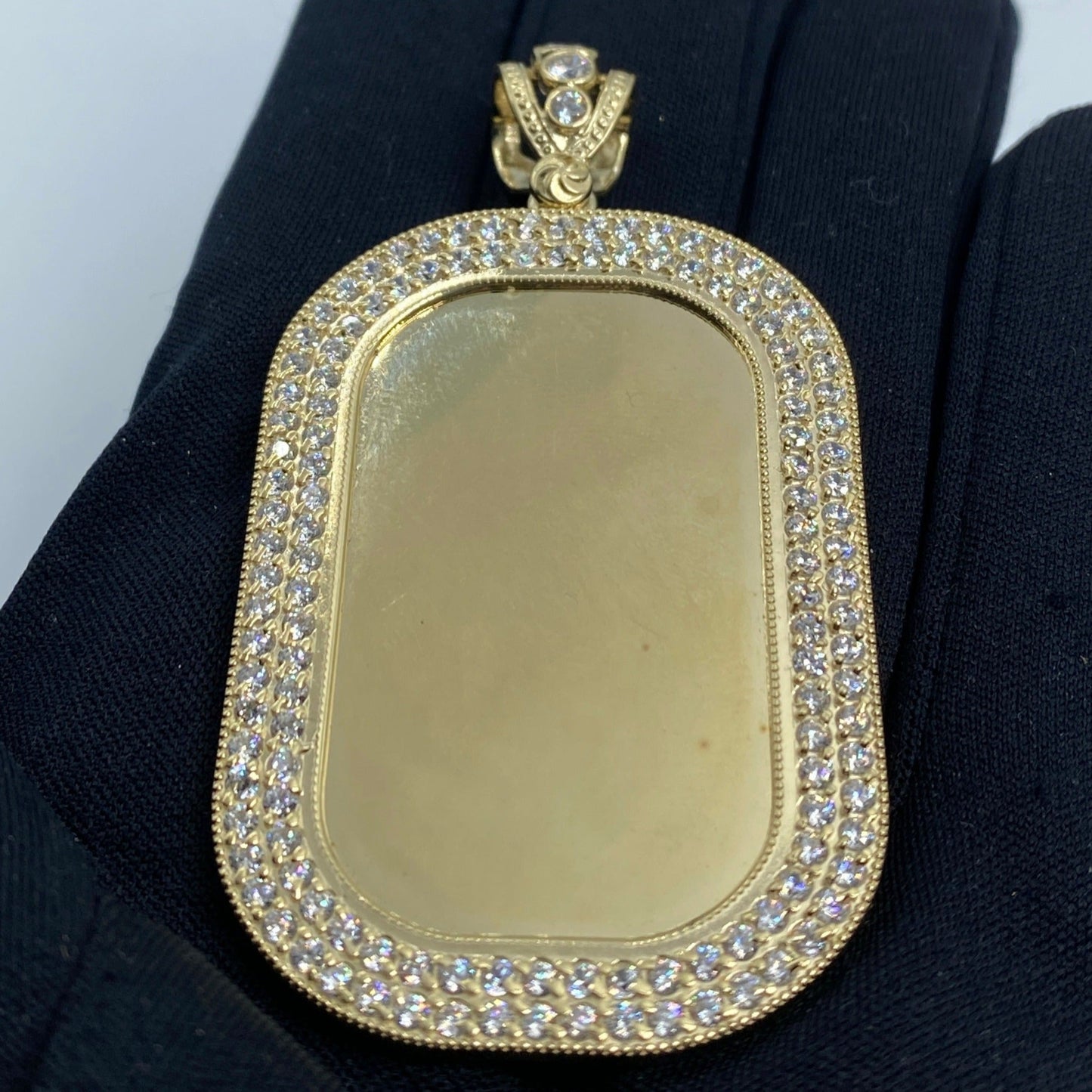 10K Rounded Rectangle Picture Photo Pendant