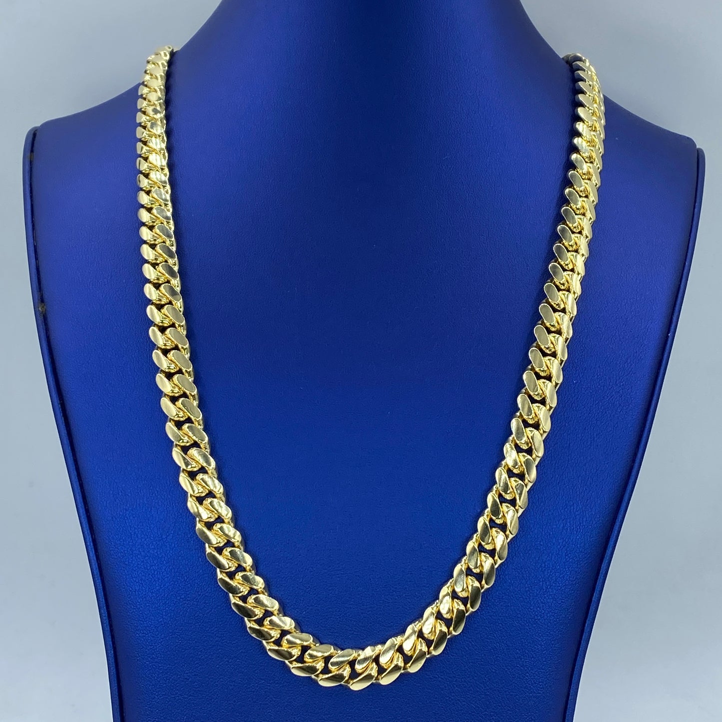 14K 9.5MM Cuban Link Chain 22"