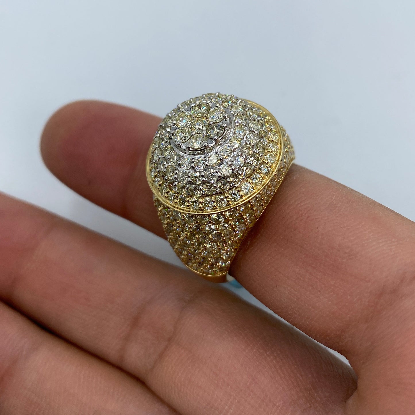 14K Circle King Diamond Ring