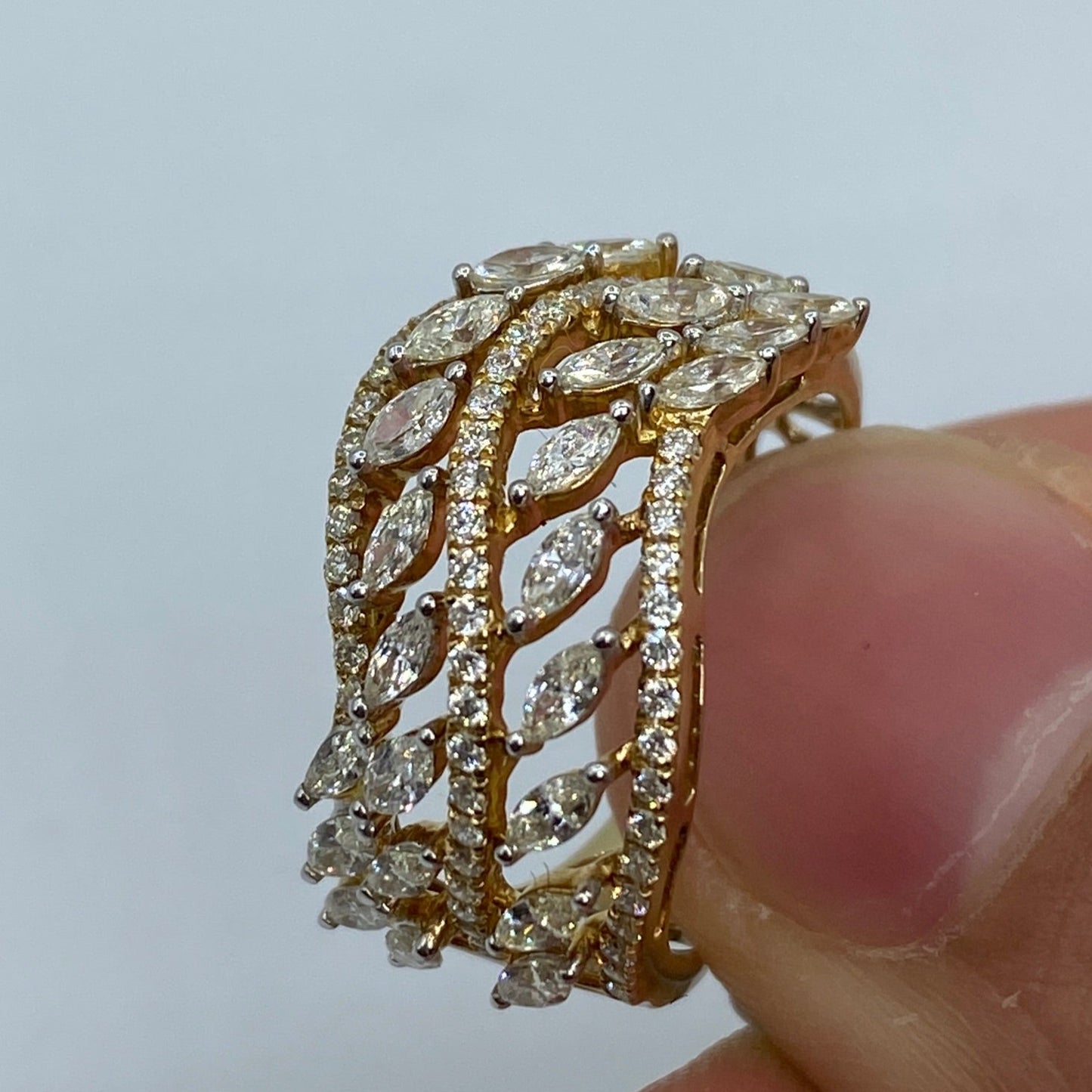 14K Leaf Wraith Diamond Ring
