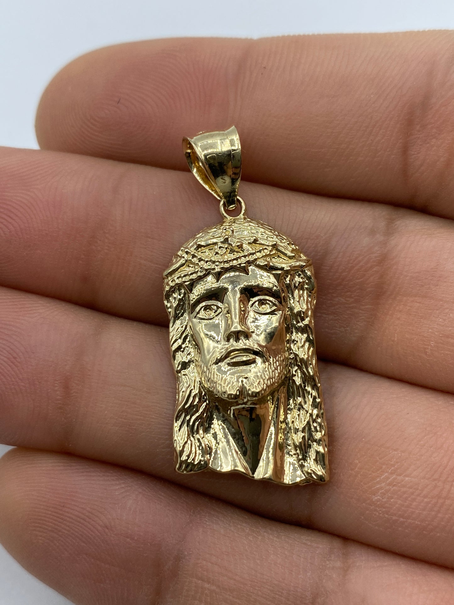 14K Jesus Head Pendant 1.4"