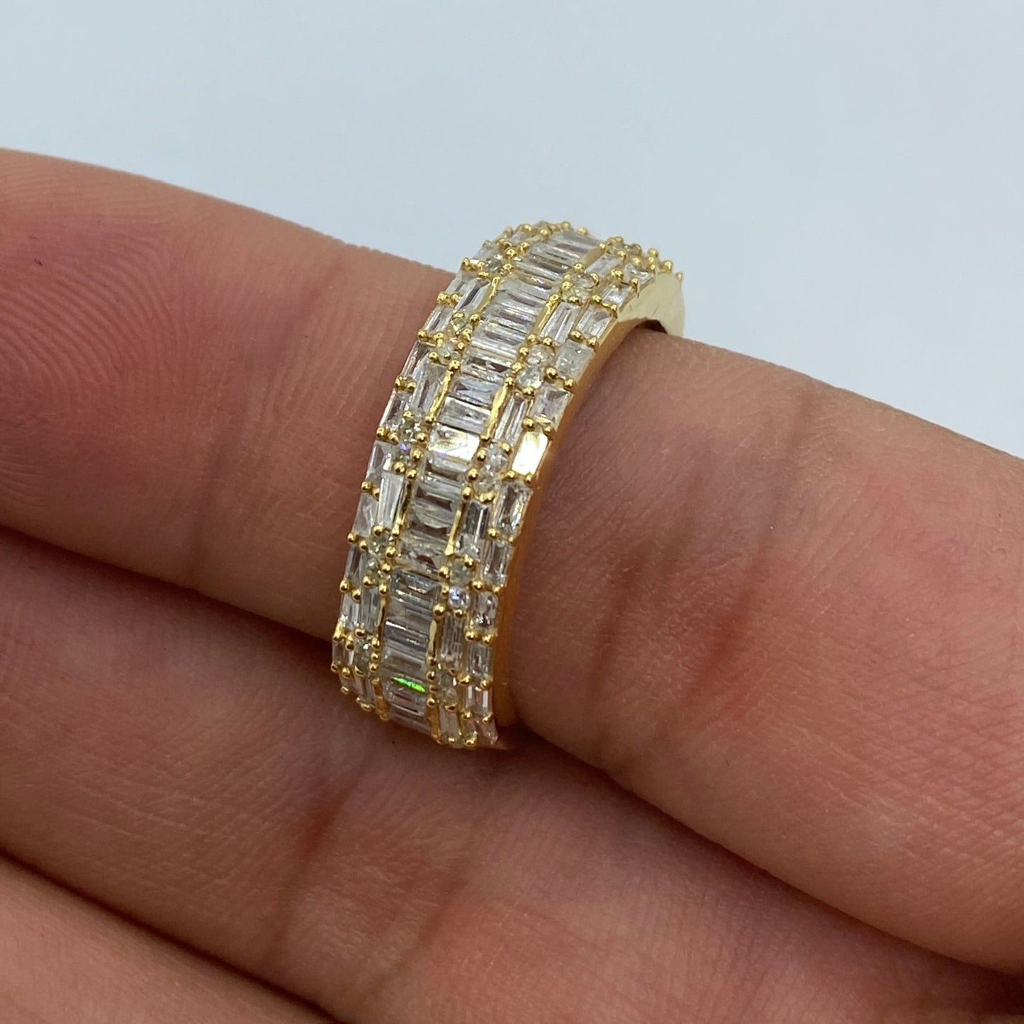 10K Yellow Gold Diamond Baguette Band