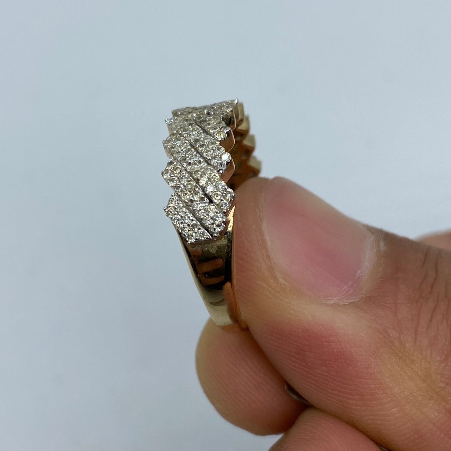 10K Closed Cuban Link Diamond Ring