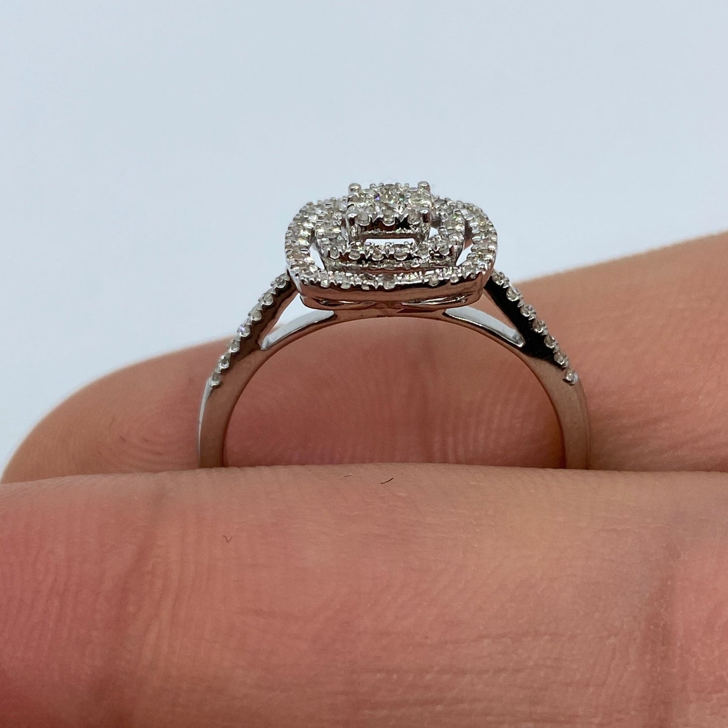 14K Square Gap Diamond Engagement Ring