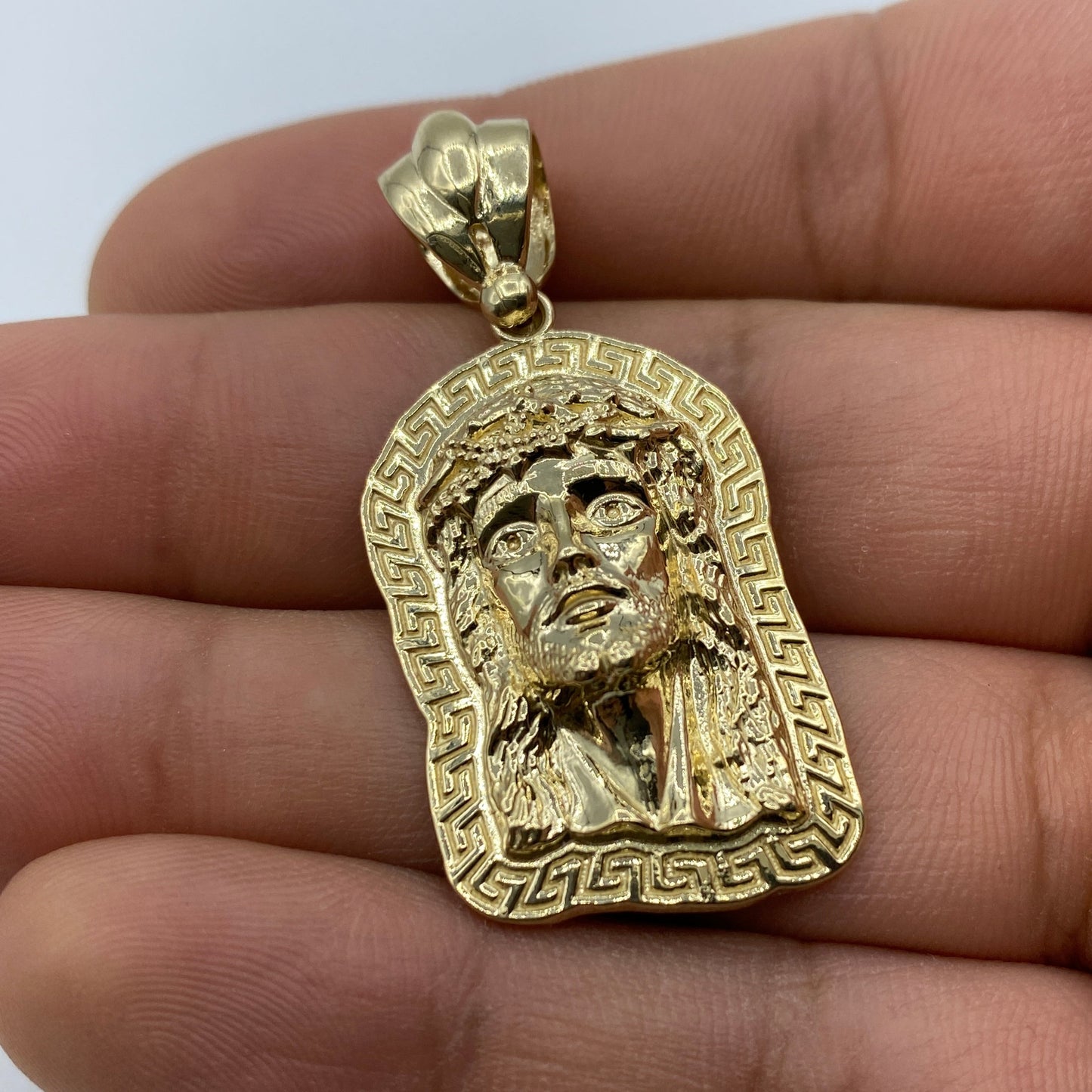 14K Jesus Head Medallion Pendant 1.75"