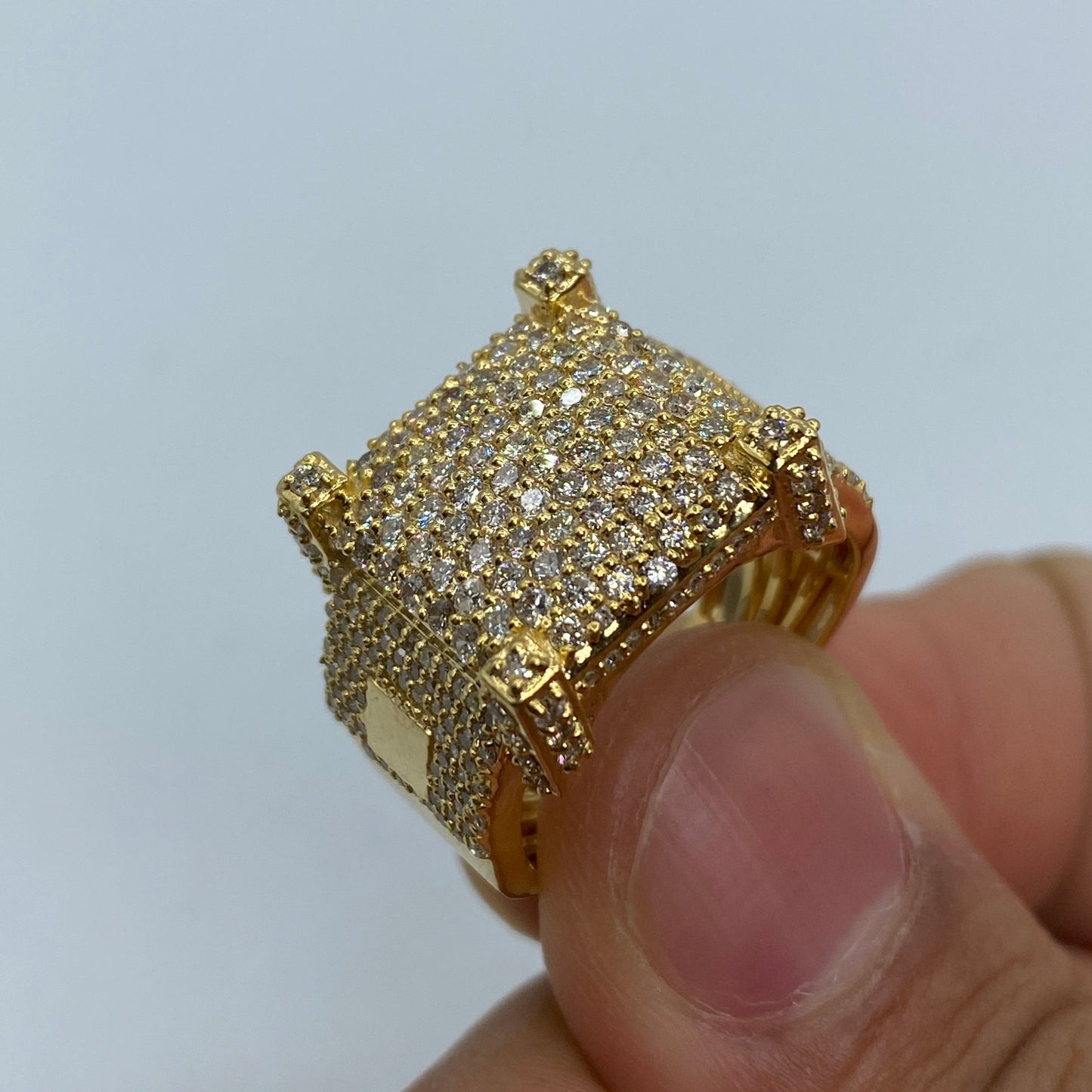 10K Castle Diamond Ring