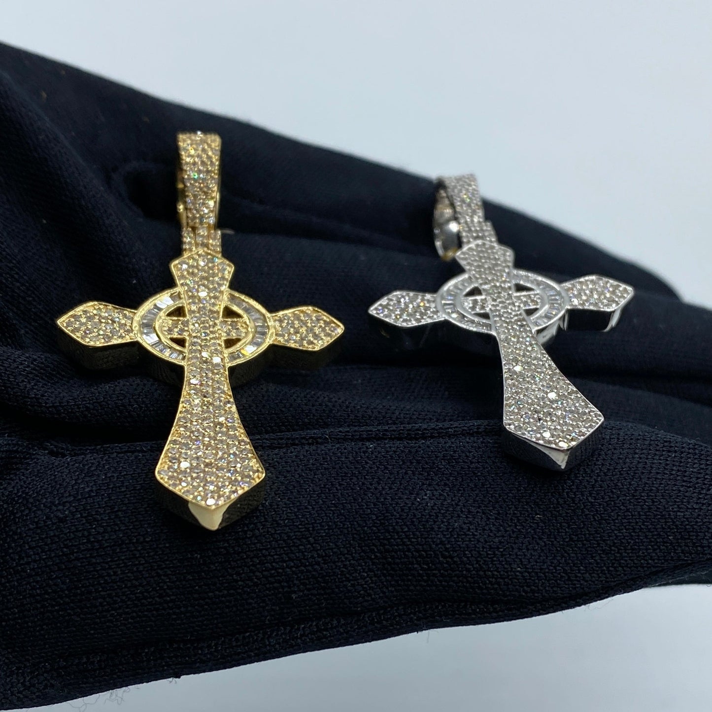 10K Celtic Cross Diamond Baguette Pendant 2.0ct
