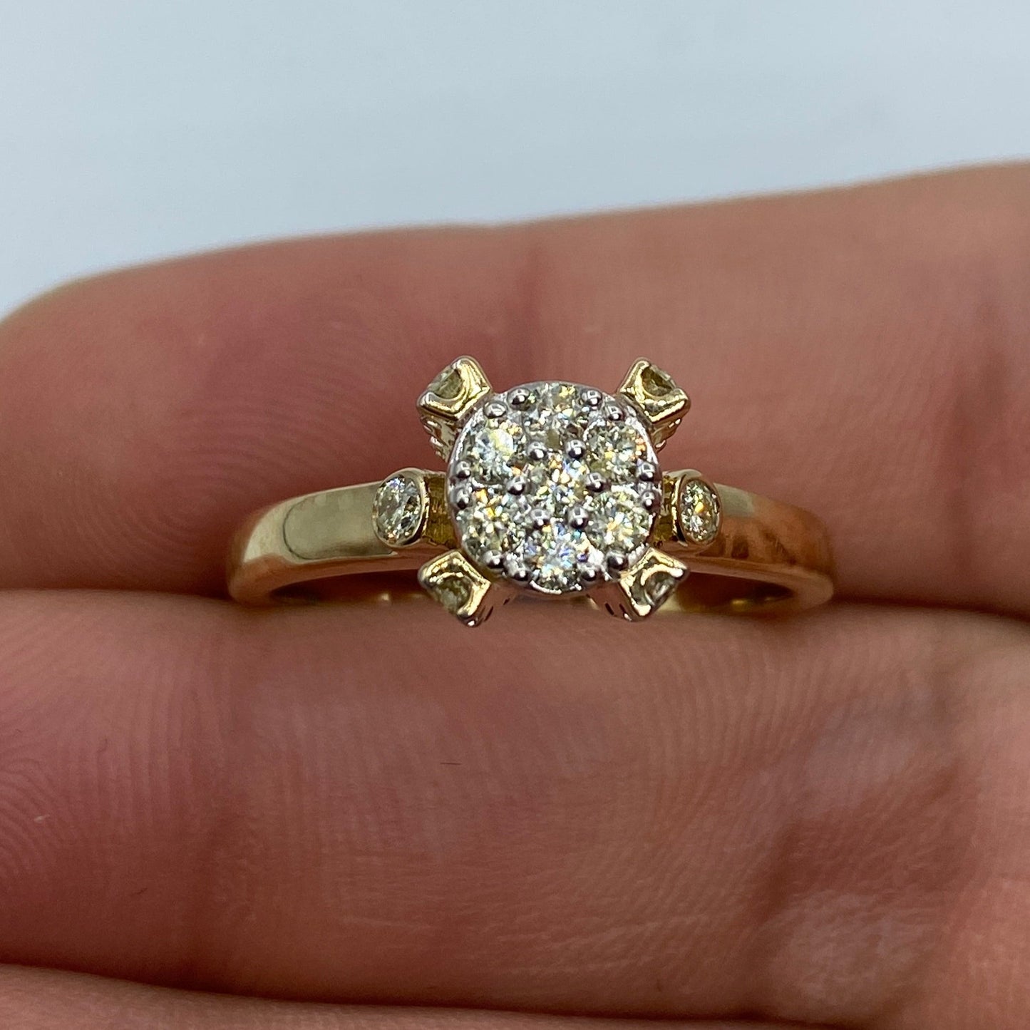14K Flower Diamond Engagement Ring