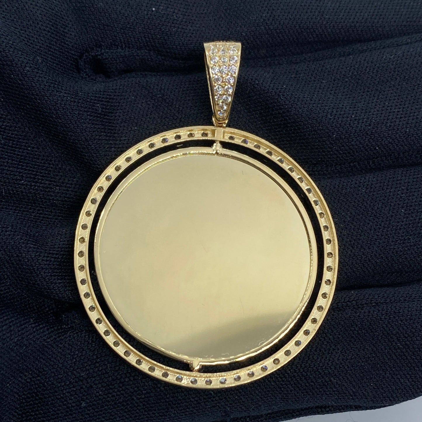 14K Spinning Circle Picture Photo Pendant