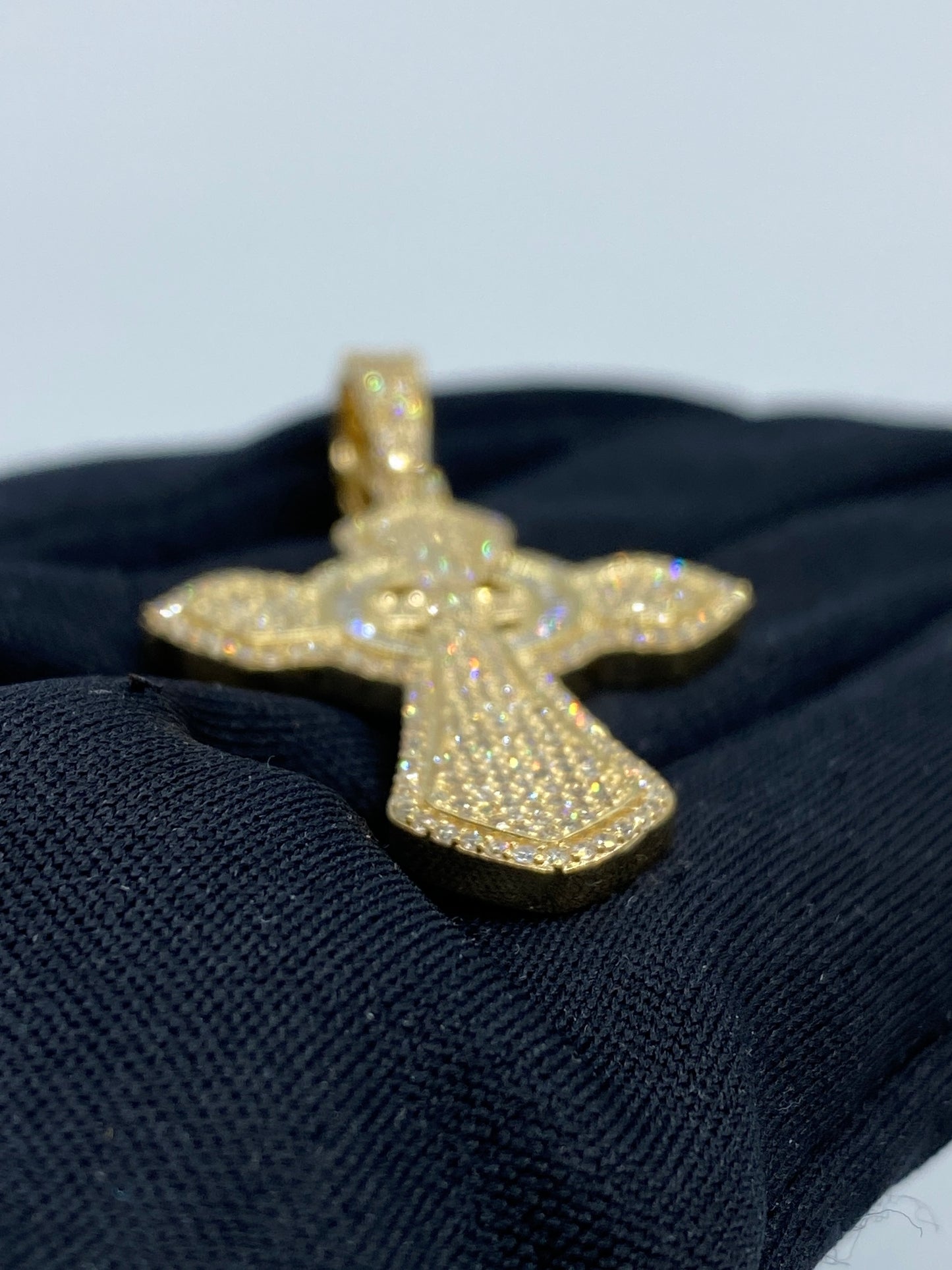 10K Celtic Cross Diamond Baguette Pendant 2.6ct