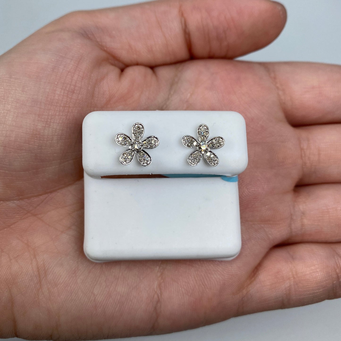 14K Daisy Flower Diamond Earrings