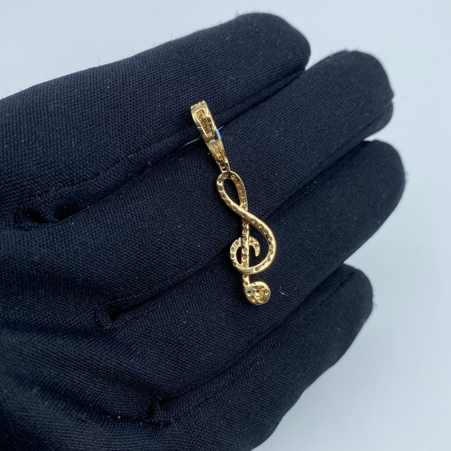 14K Music Note Diamond Pendant