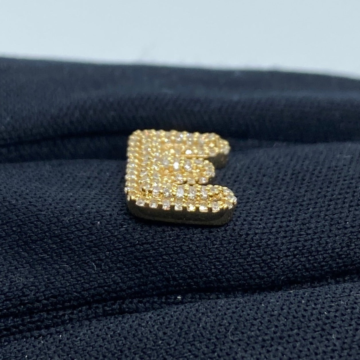 14k Initial E Bubble Pendant