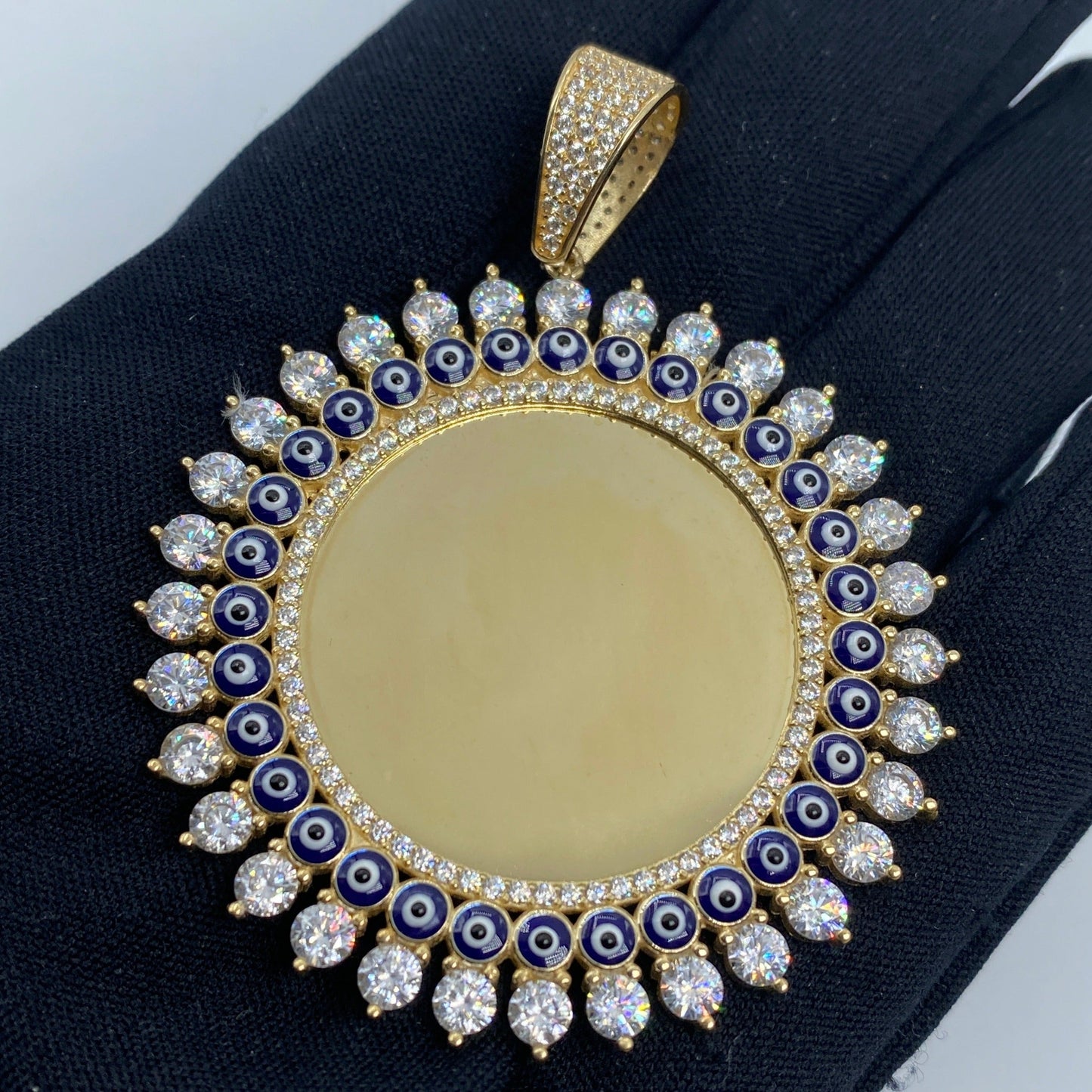 14K Evil Eyes Circle Picture Photo Pendant