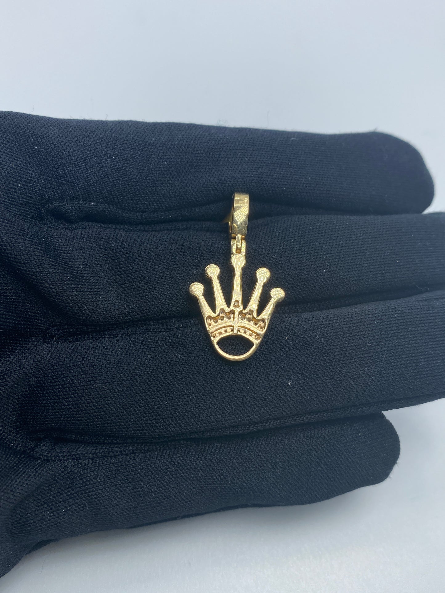 Crown Pendant
