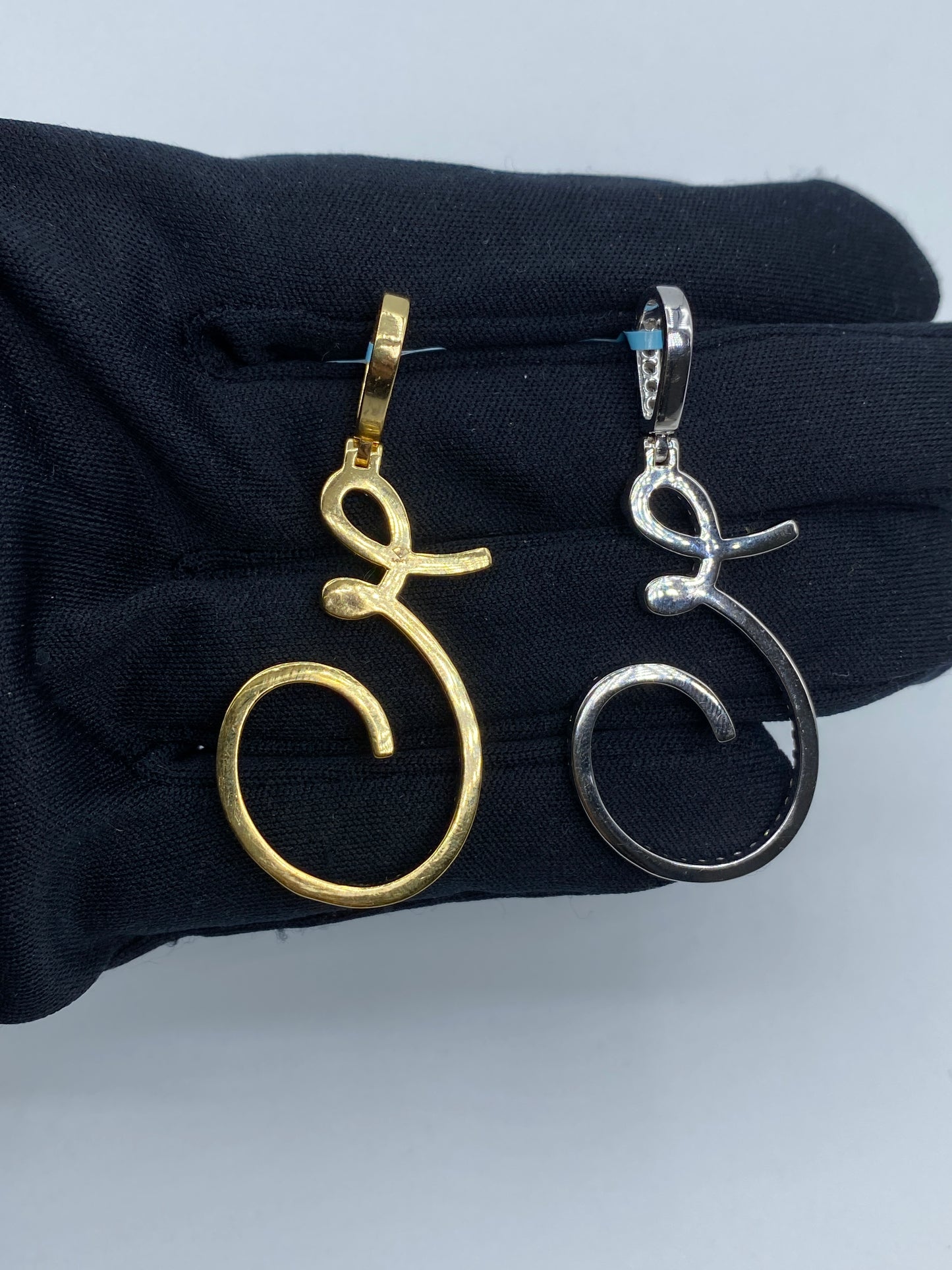 14k Initial E Large Script Pendant