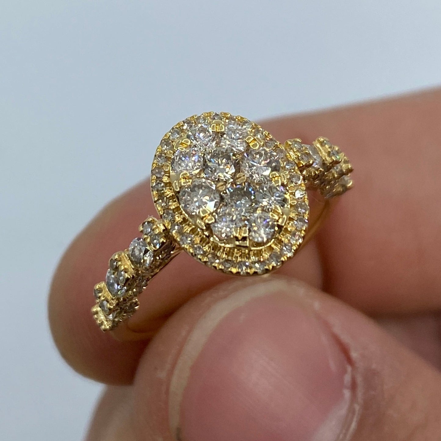 14K Oval Diamond Engagement Ring