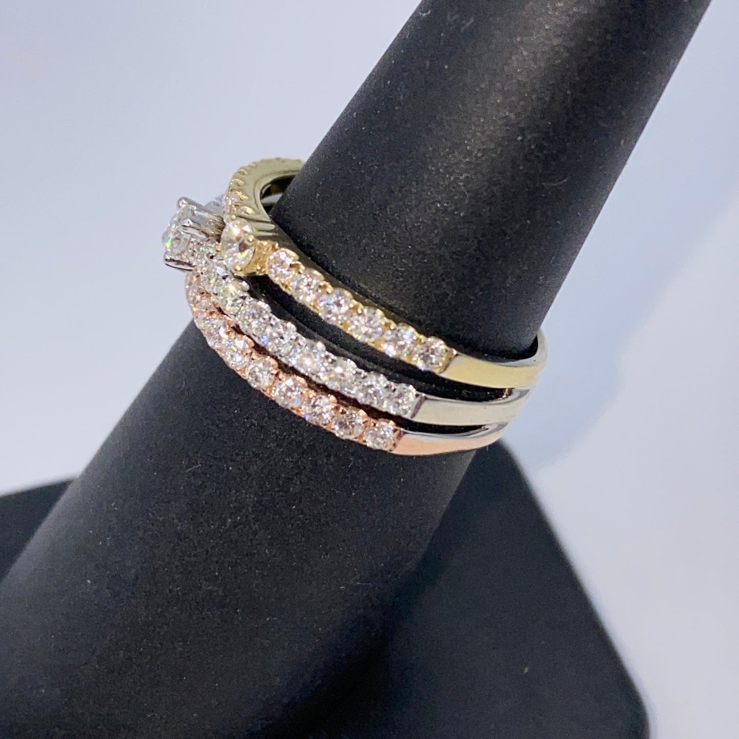 14K Venus Tri-Color Diamond Ring