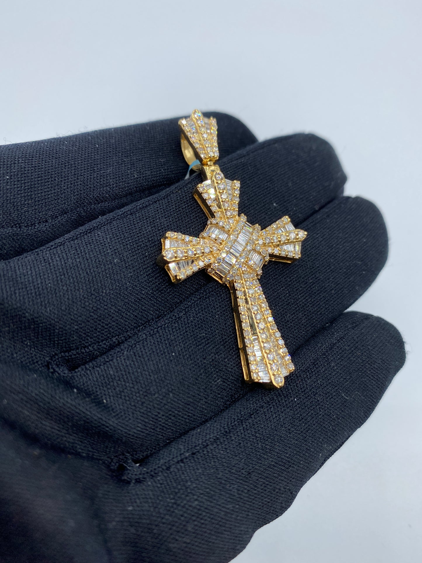 14k Latin Cross Baguette Pendant
