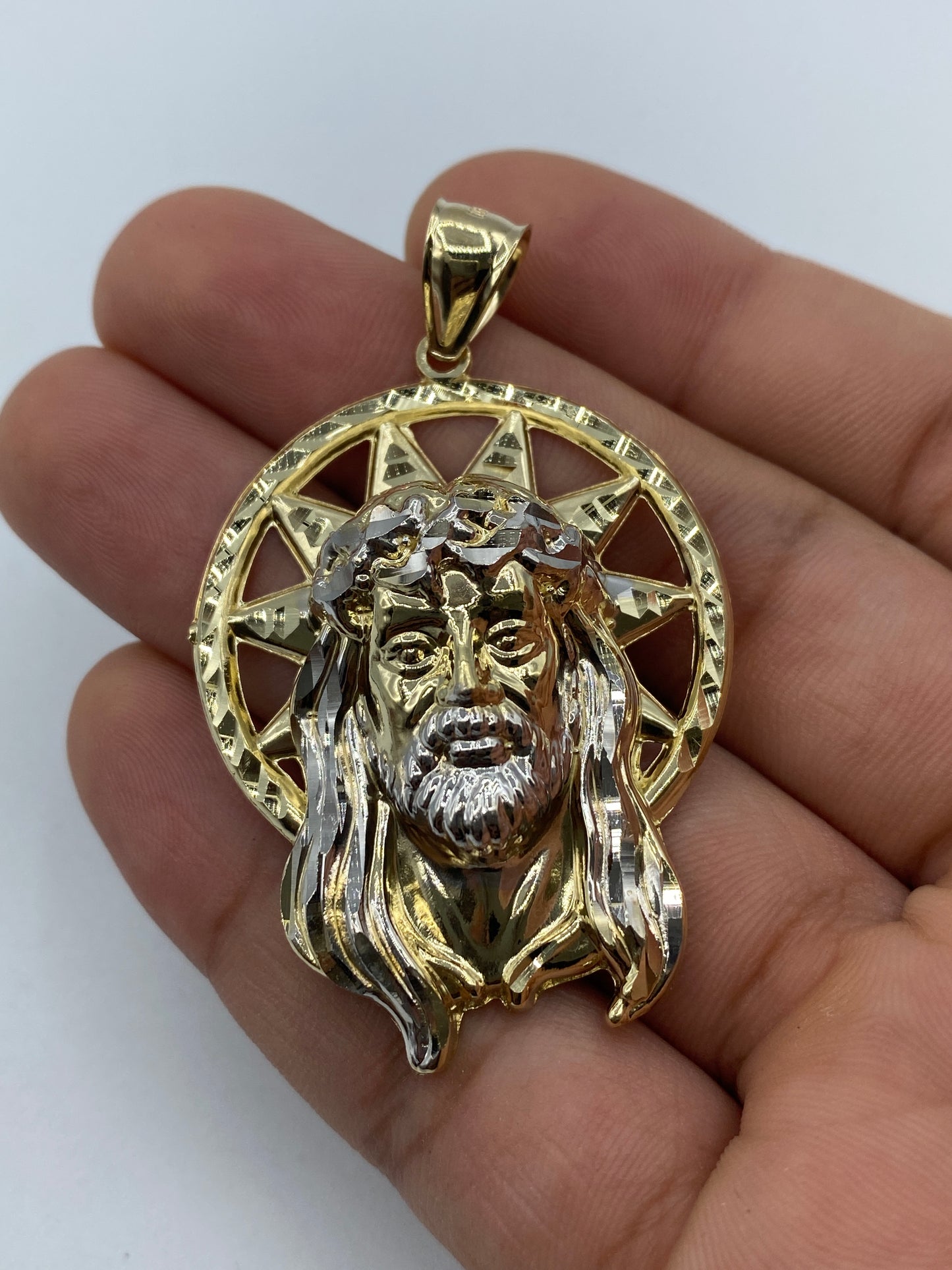 14K Jesus Head With Halo Pendant 2.2"