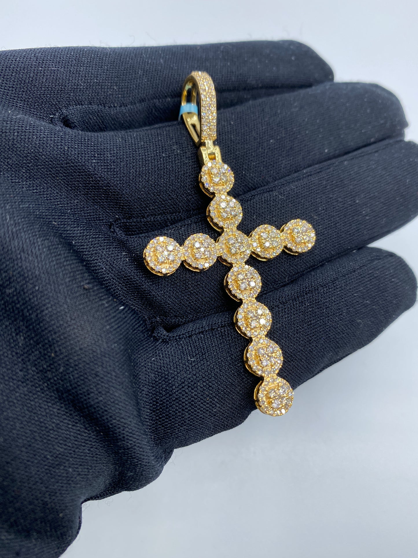 14K Circle Cross Diamond Pendant