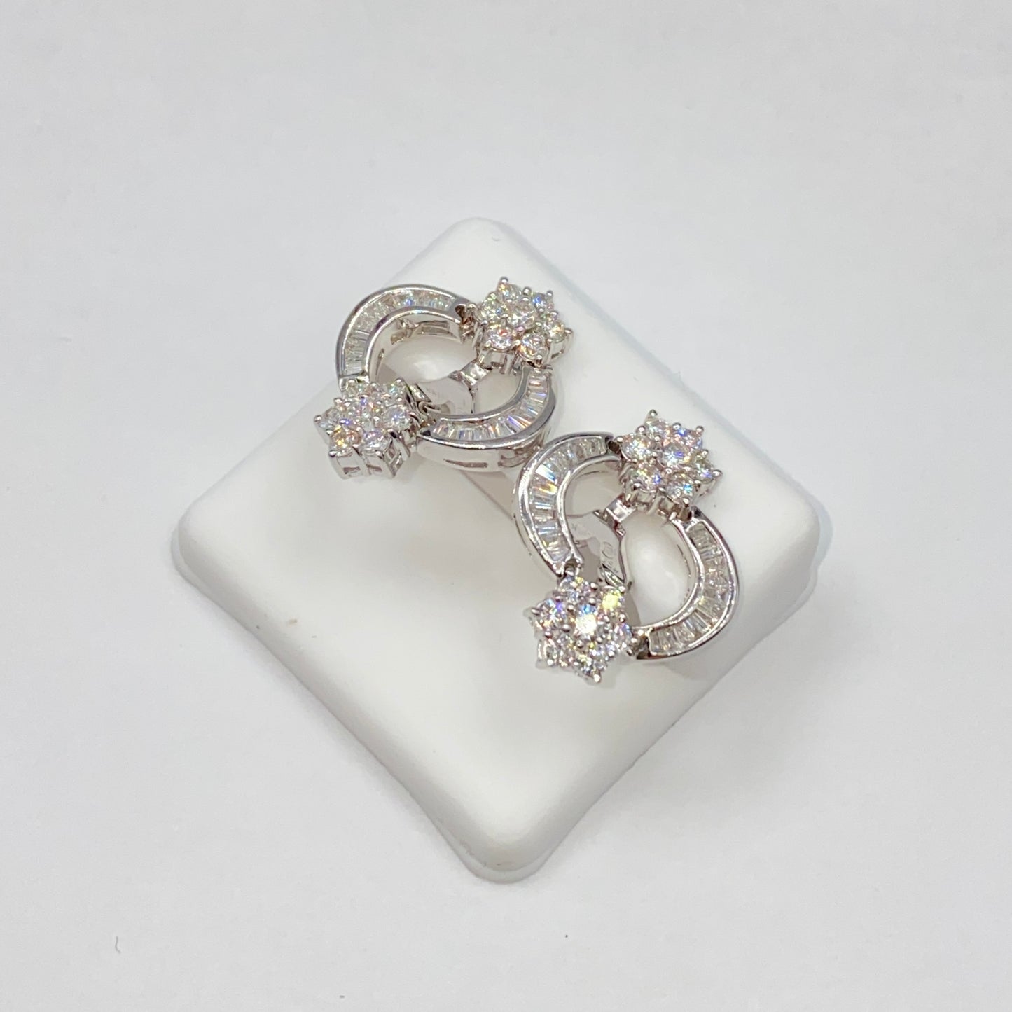 18K Stardust Diamond Baguette Earrings