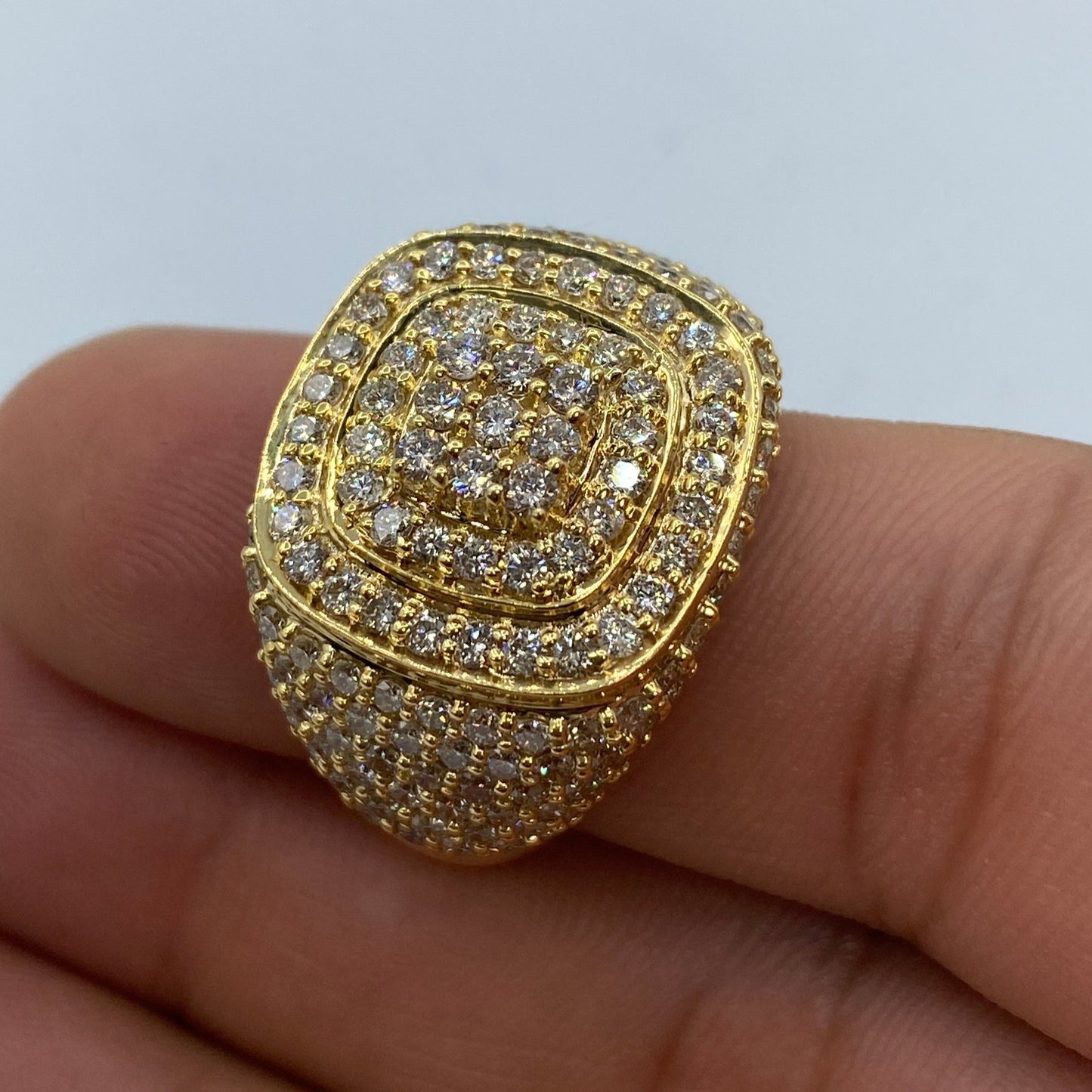 10K Round Square Diamond Ring