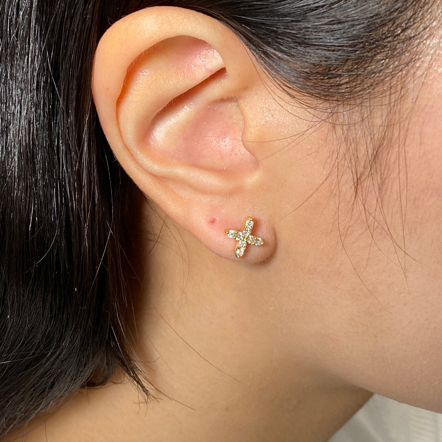 14K Clover Diamond Earrings