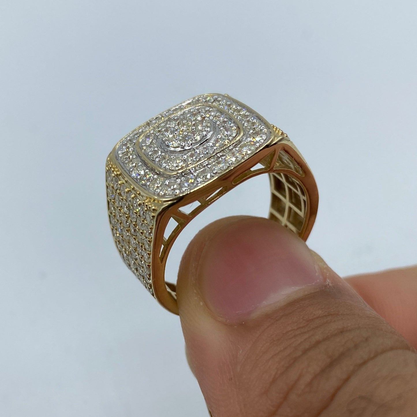 10K Round Square Champion Diamond Ring