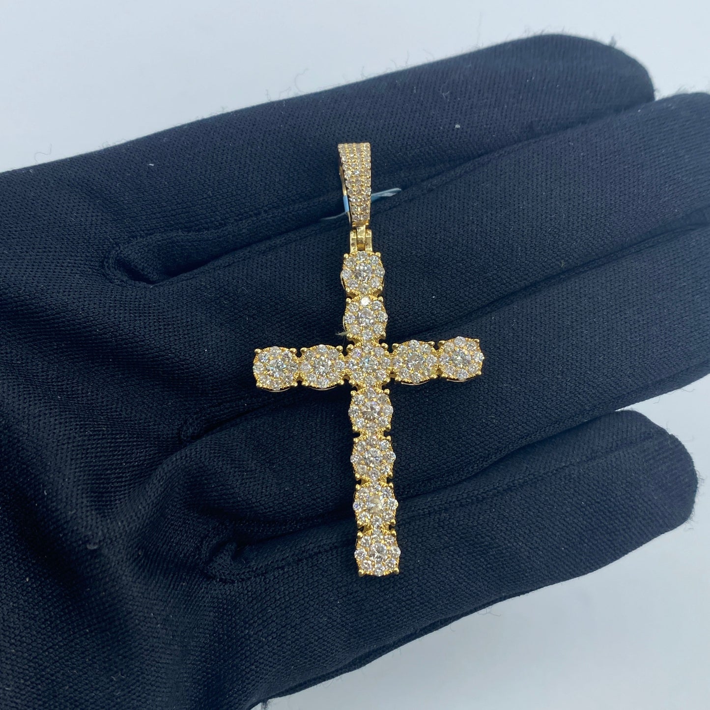 14K Cross Circle Diamond Pendant