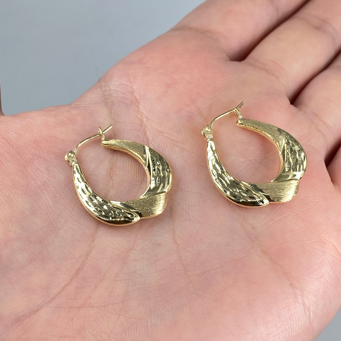 10K Braided Oval Hoop Earrings