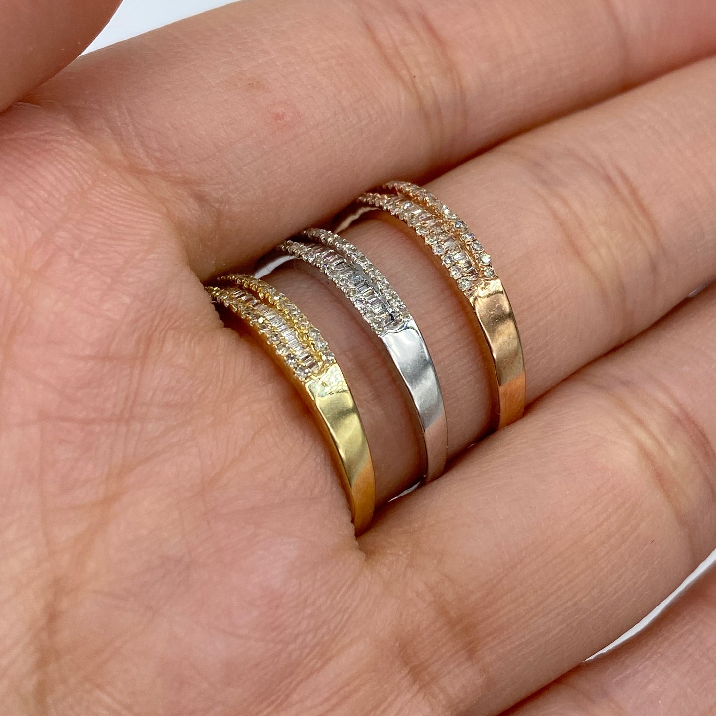 10K Diamond Baguette Band