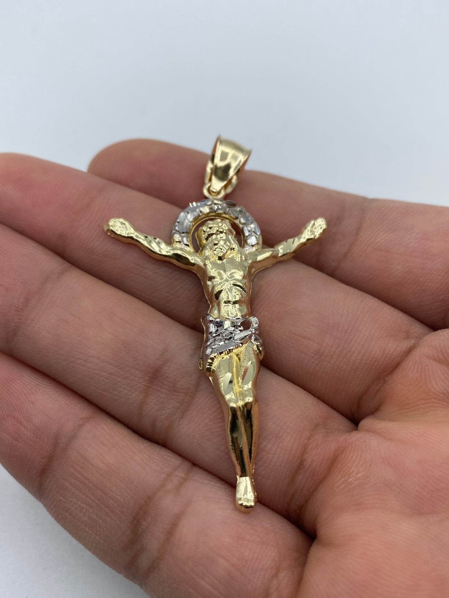 10K Crucified Jesus Pendant 2.2"