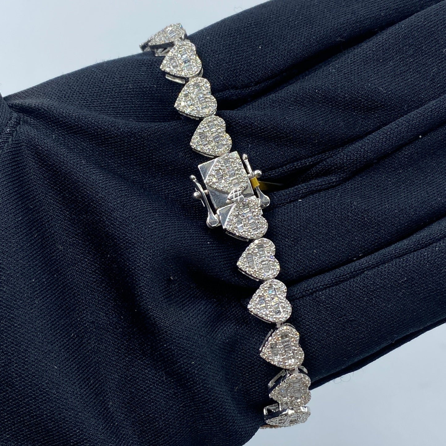 10K 9MM Heart Diamond Baguette Bracelet 7.5"