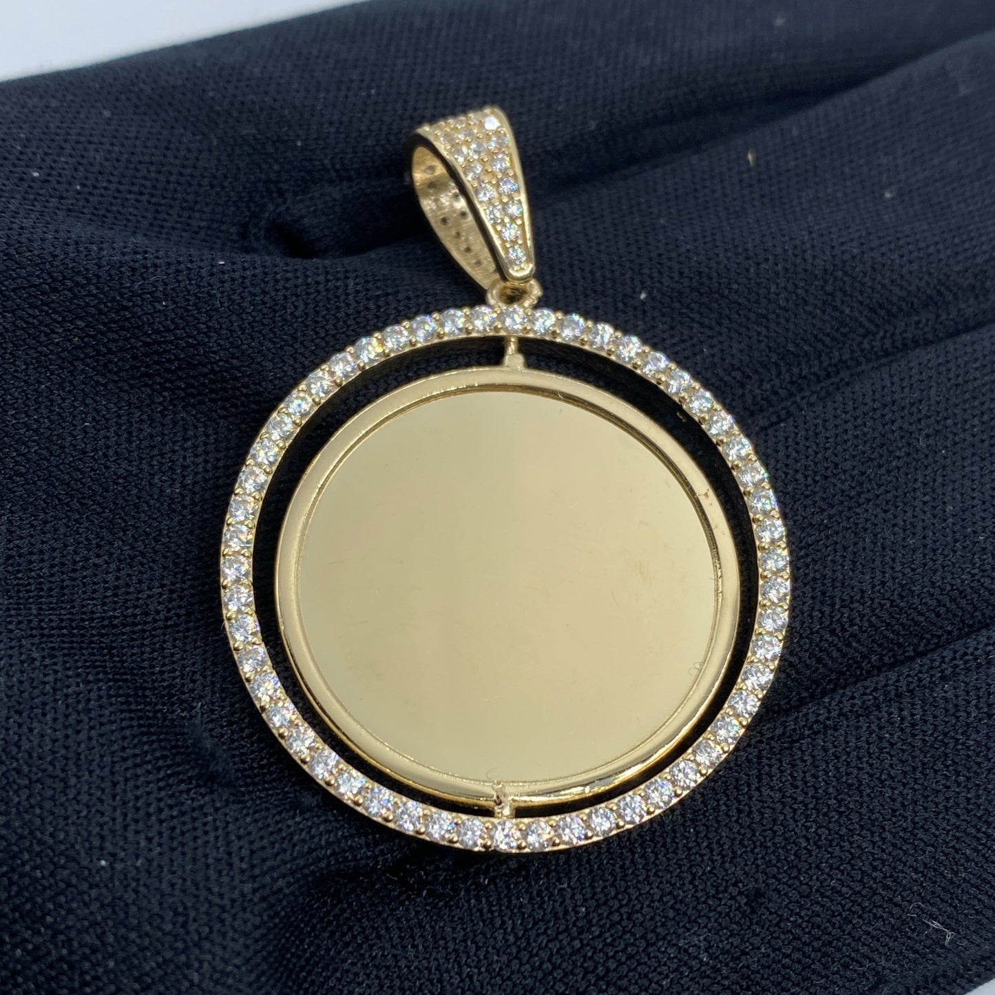 14K Spinning Circle Picture Photo Pendant