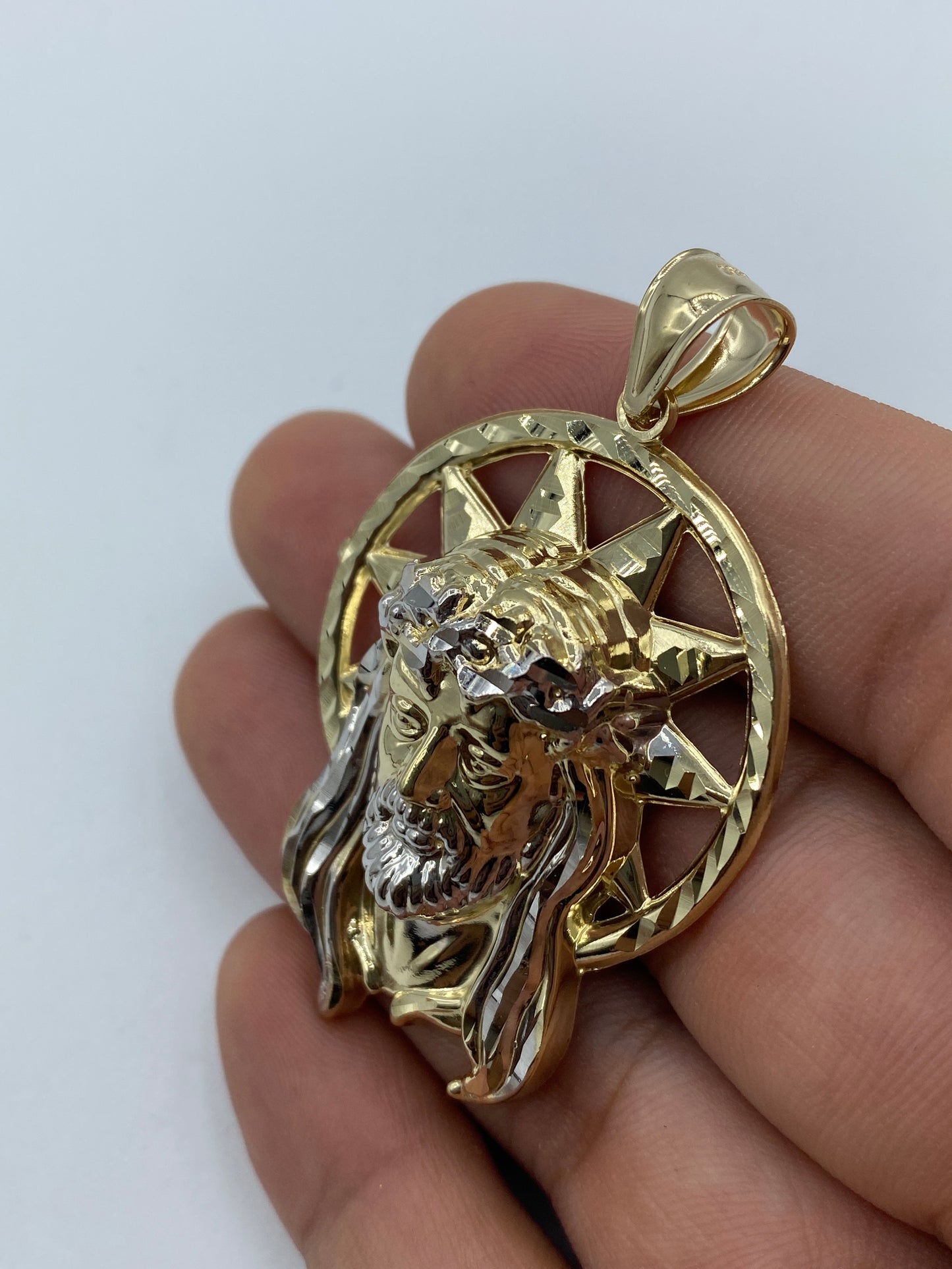14K Jesus Head With Halo Pendant 2.2"