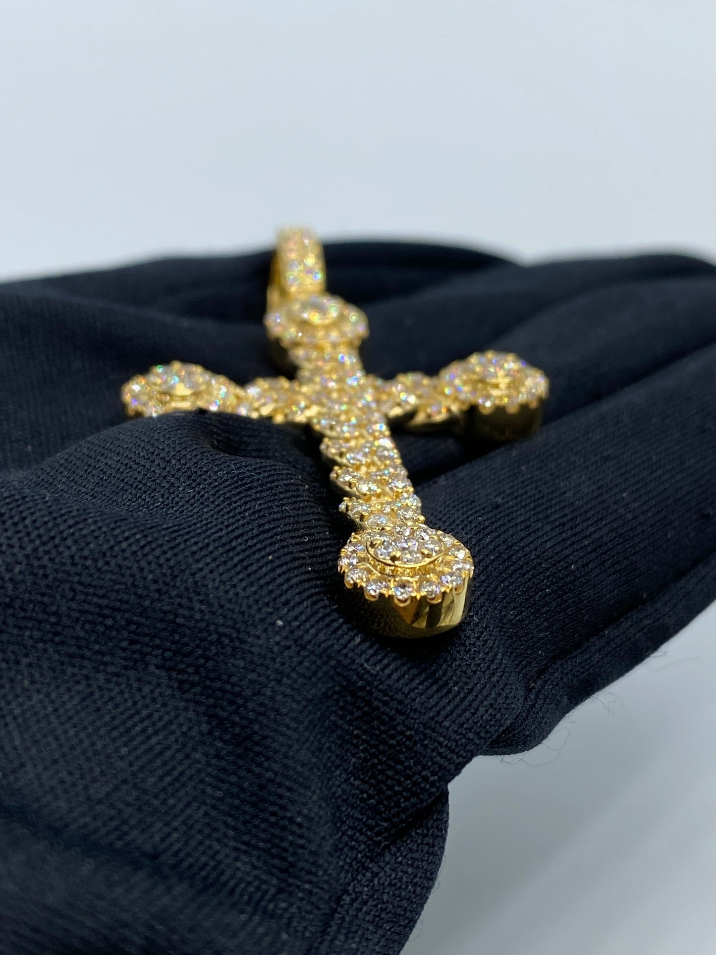 10K Cuban Cross Diamond Pendant